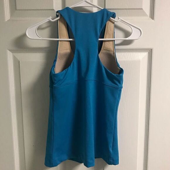Athleta blue racer a k tank size 34A built in bra - Picture 3 of 6
